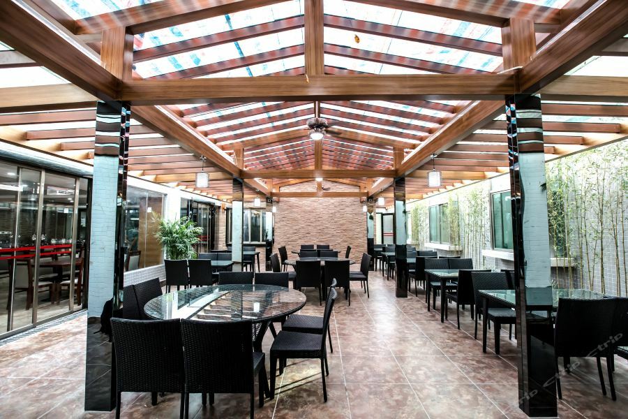 深圳市福永鸿利来酒店 外观 照片
